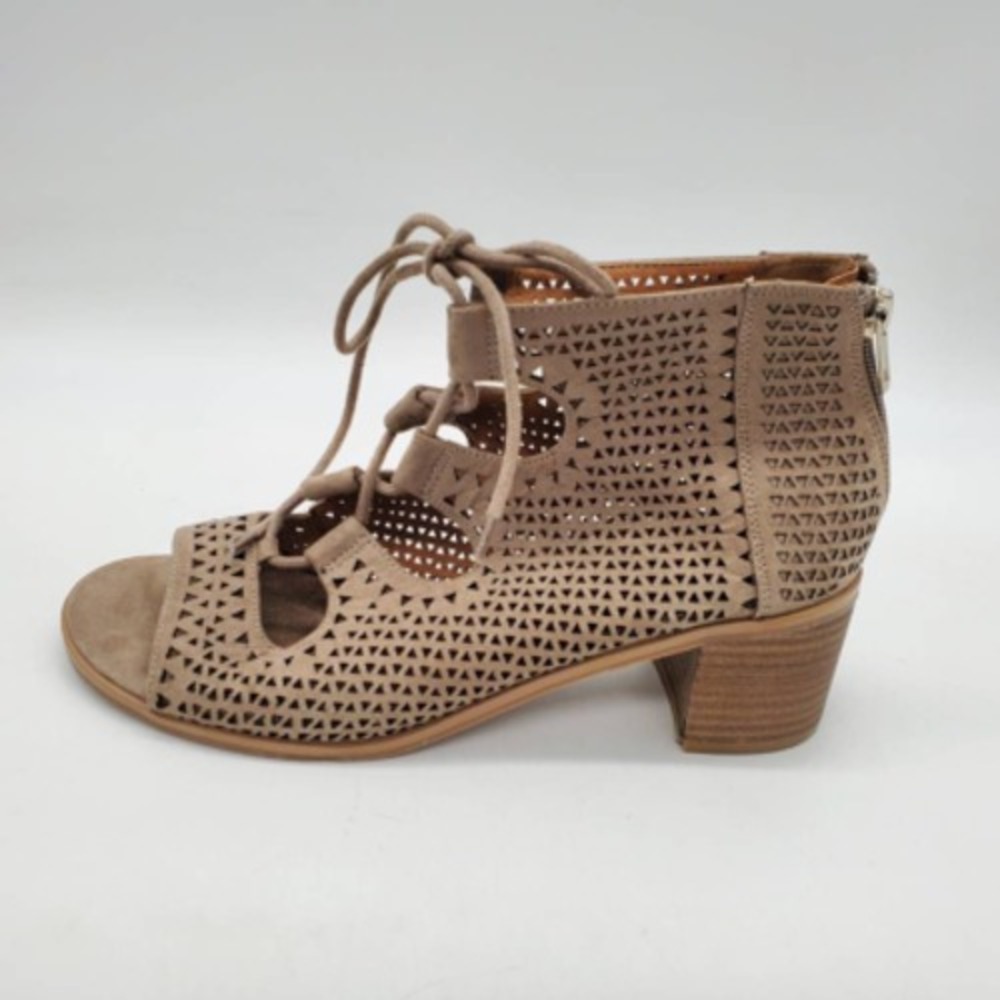 BKE Shoes Womens Kinni Brown 7.5 Lace Up Dressy Sandals Back Zip Cutout Open Toe